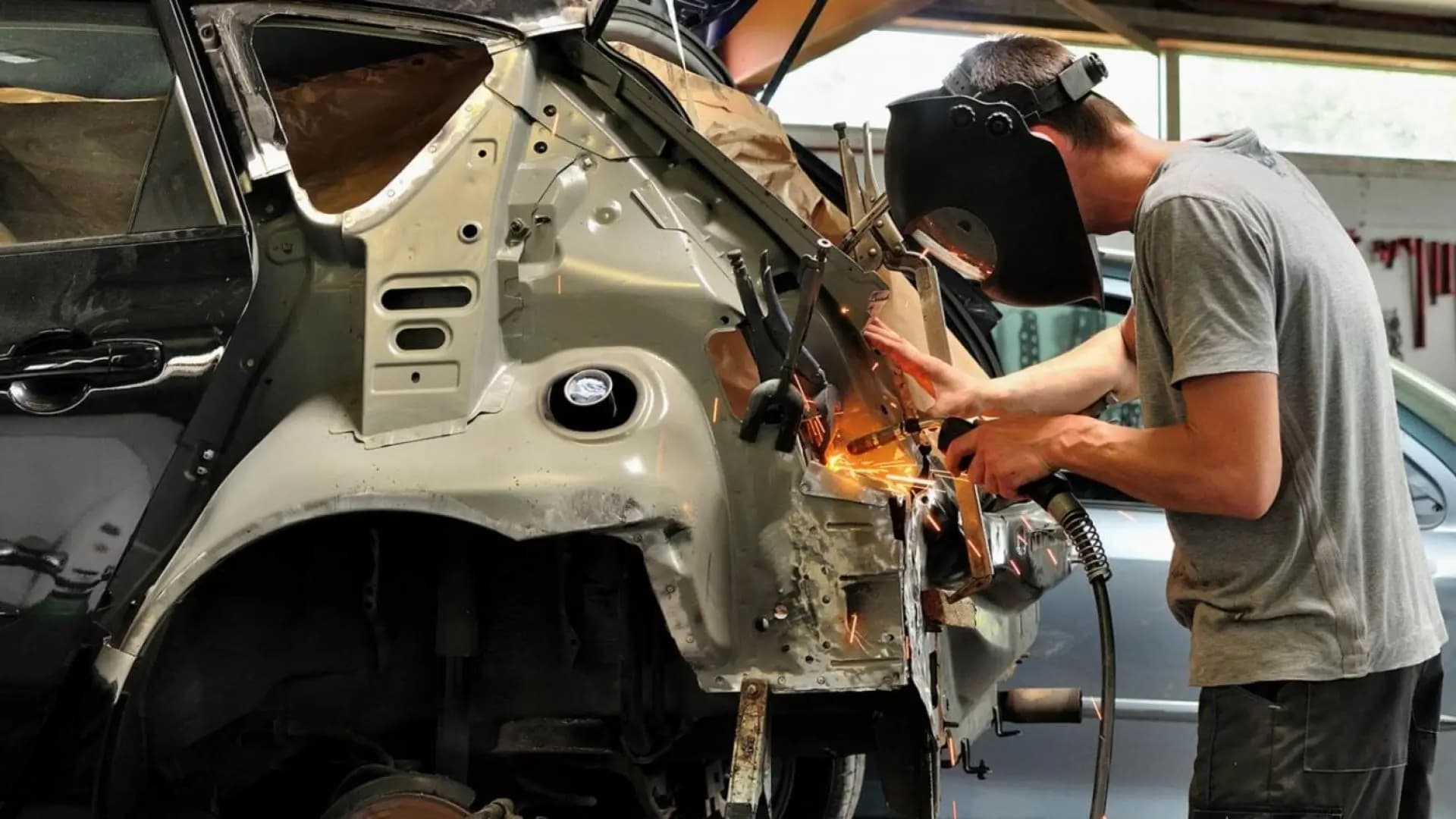 Professional Automotive Welding for Vehicle Safety